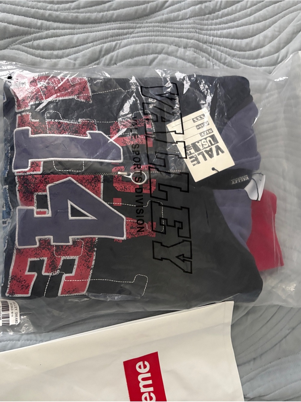 Men's Black Graphic Jacket - Athletic Style